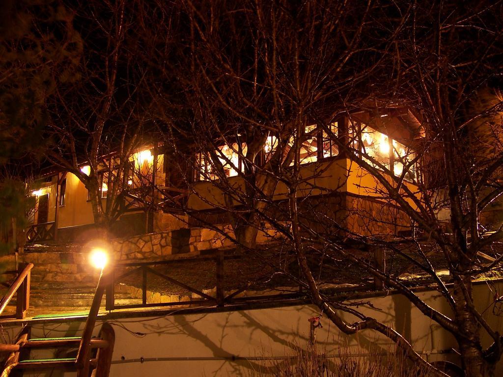 Villa Neva Hotel Kındıra Exterior foto